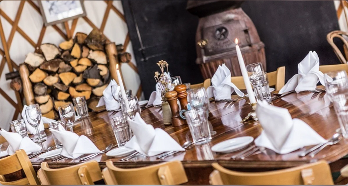 Lunch at the Cookhouse